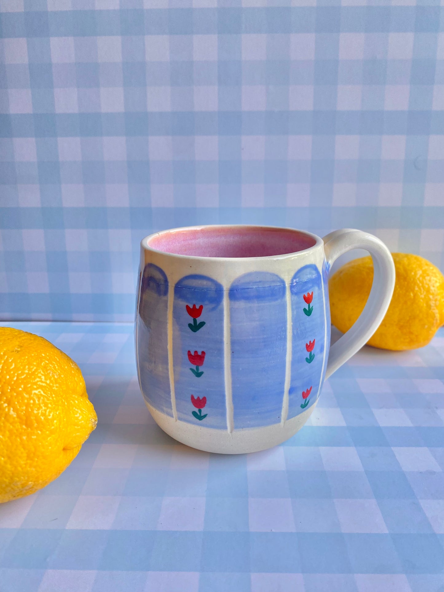 Mug in Tulip & Arched Stripe