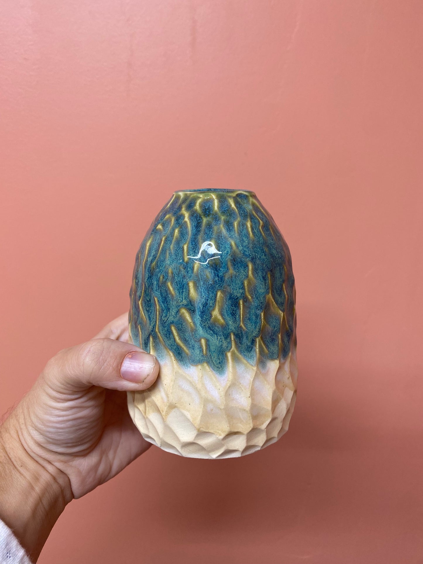 Vase in jade