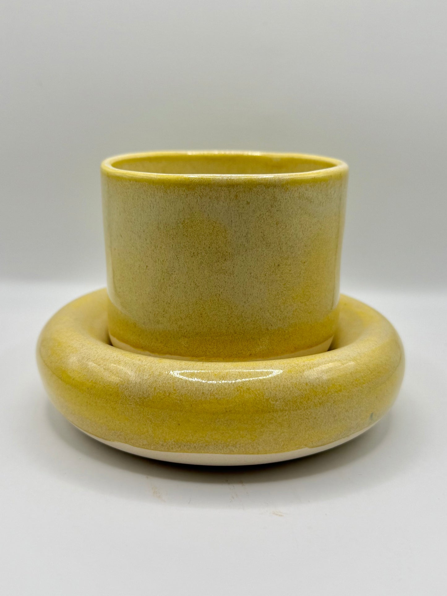 Bubble Cup and Saucer Set in Lemon