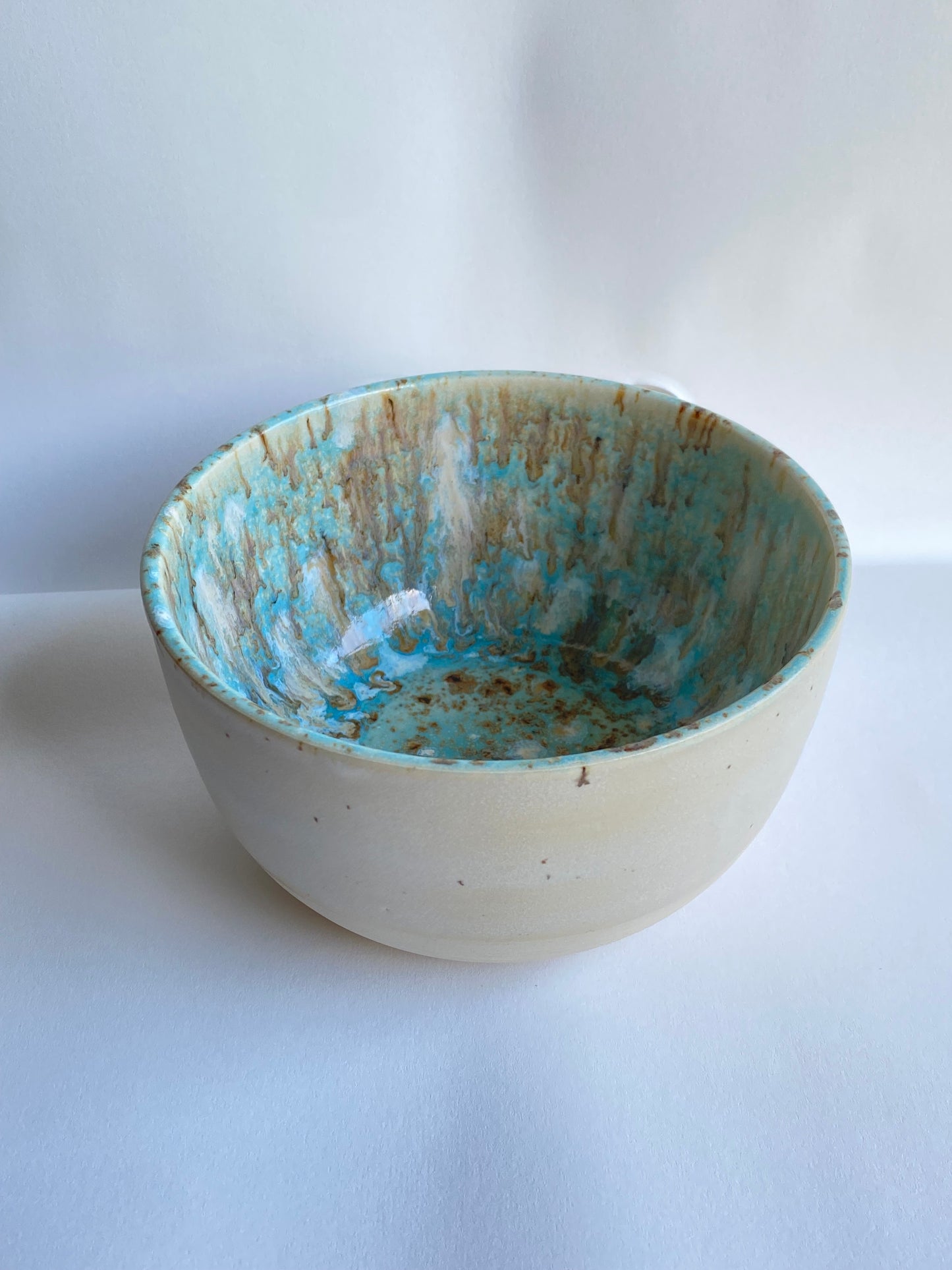 Bowl in Turquoise Stone