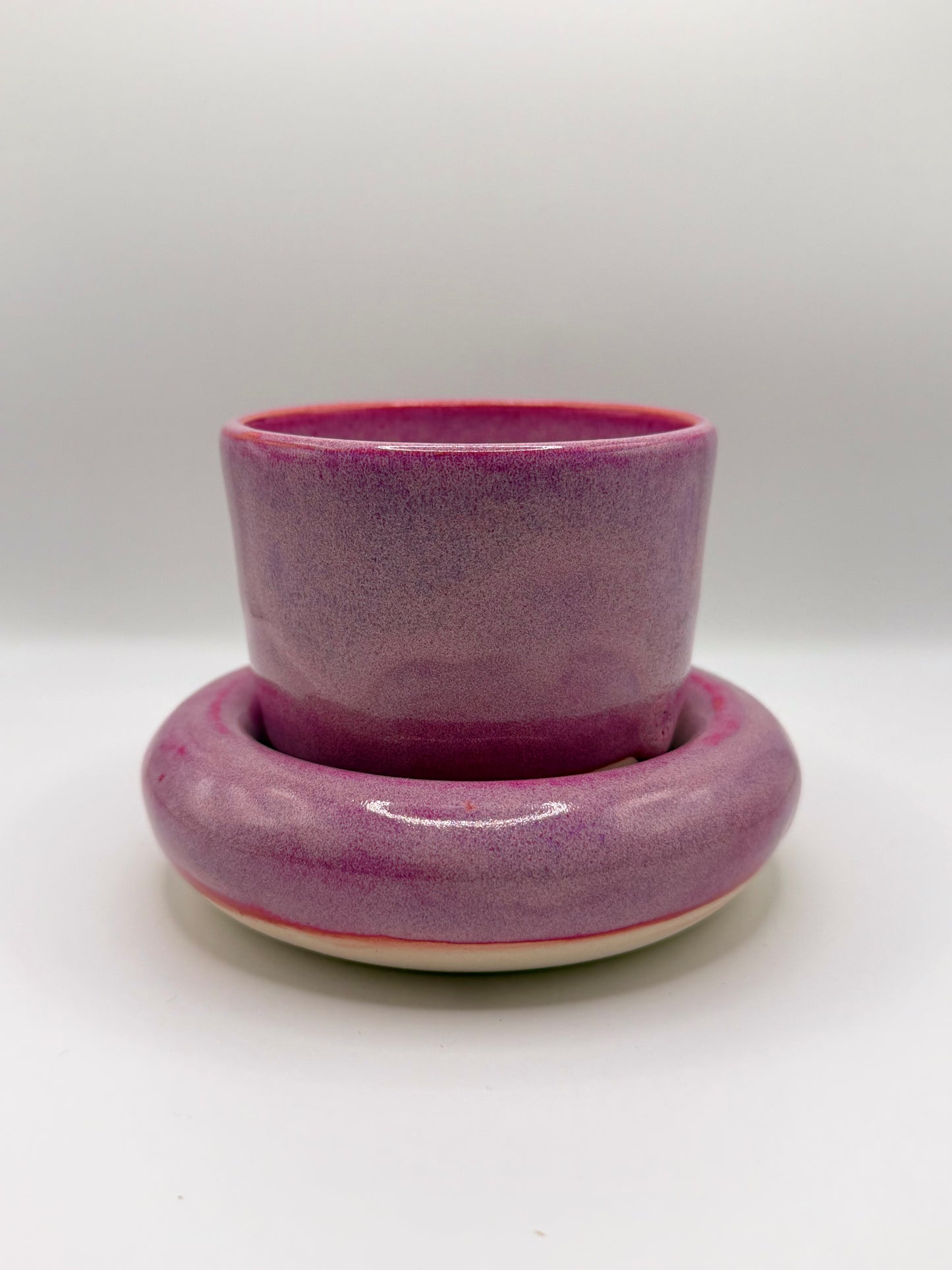 Bubble Cup and Saucer Set in Mulberry Float