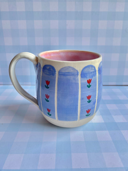 Mug in Tulip & Arched Stripe